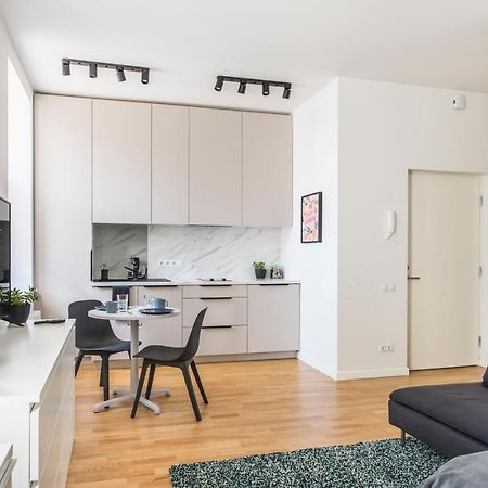 Cozy Modern Studio - Great For Short Trips 리가 외부 사진